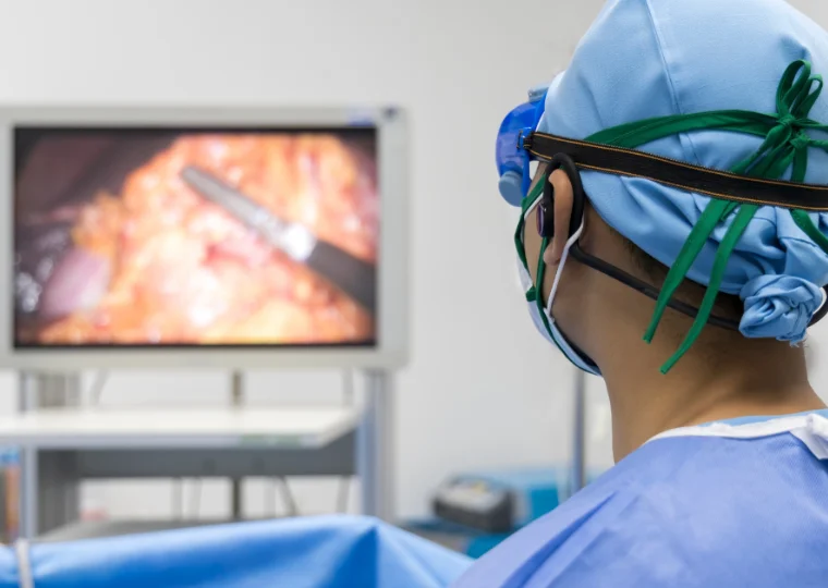 Pubblicati i risultati dei primi pazienti al mondo impiantati con il neurostimolatore midollare