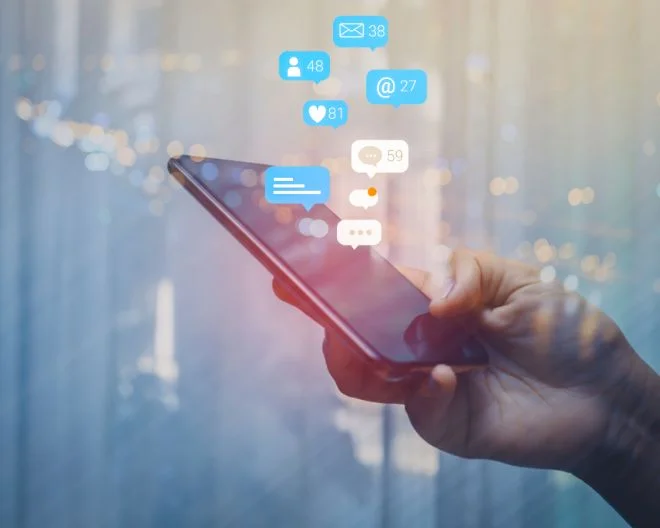 SatisFace: l’impatto di social e tecnologie digitali sui giovani adulti